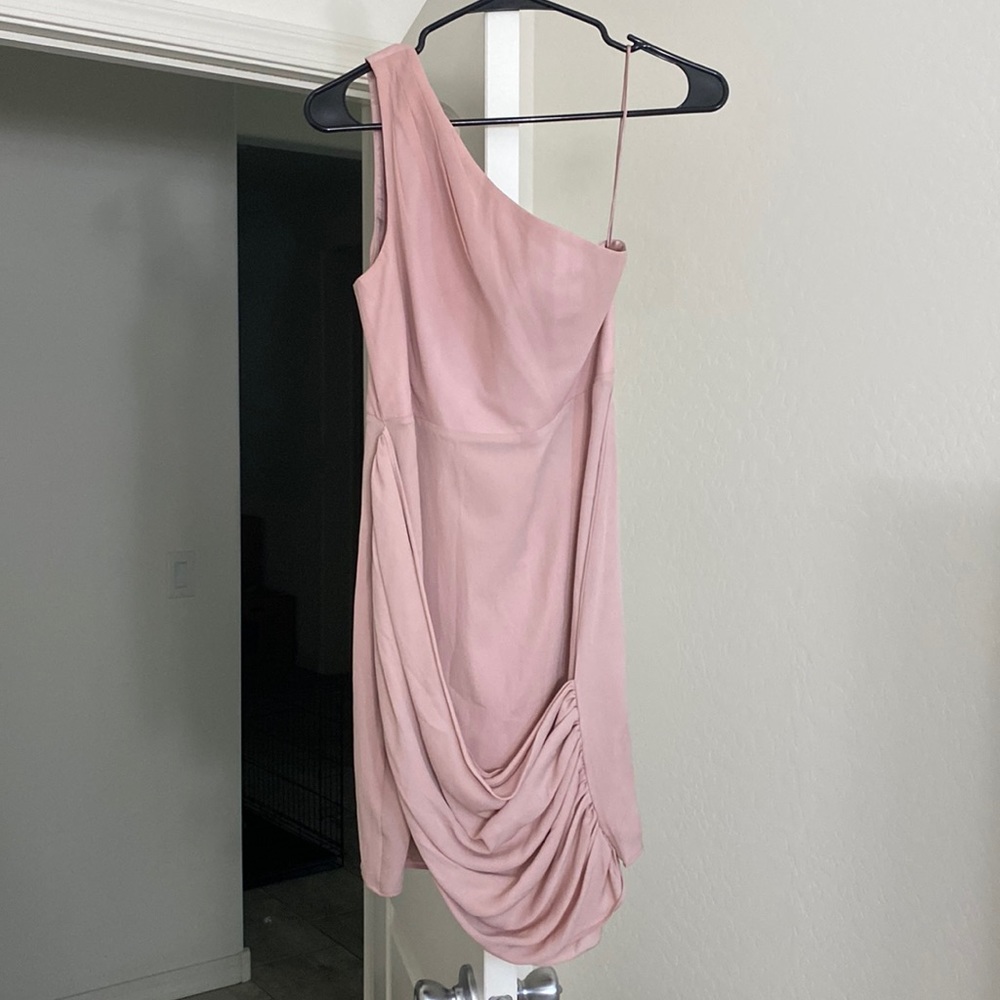 Alice + Olivia One Shoulder Sheath Minidress